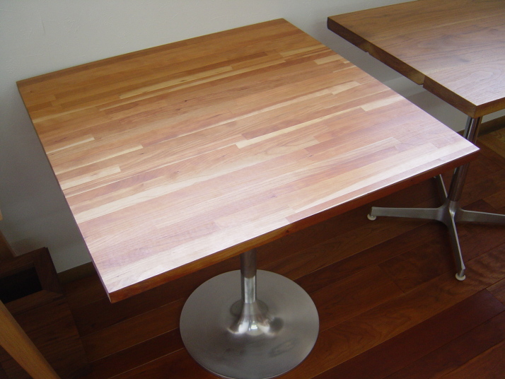 カフェテーブル 無垢の木材販売 real-wood